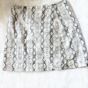 The Impeccable Pig Black and White Snake Print Mini Skirt